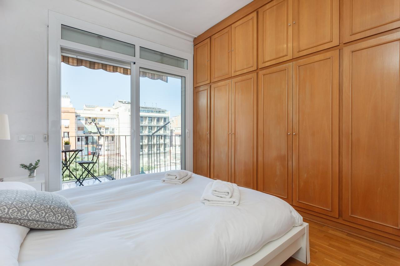 Appartement Flateli Aribau à Barcelone Extérieur photo