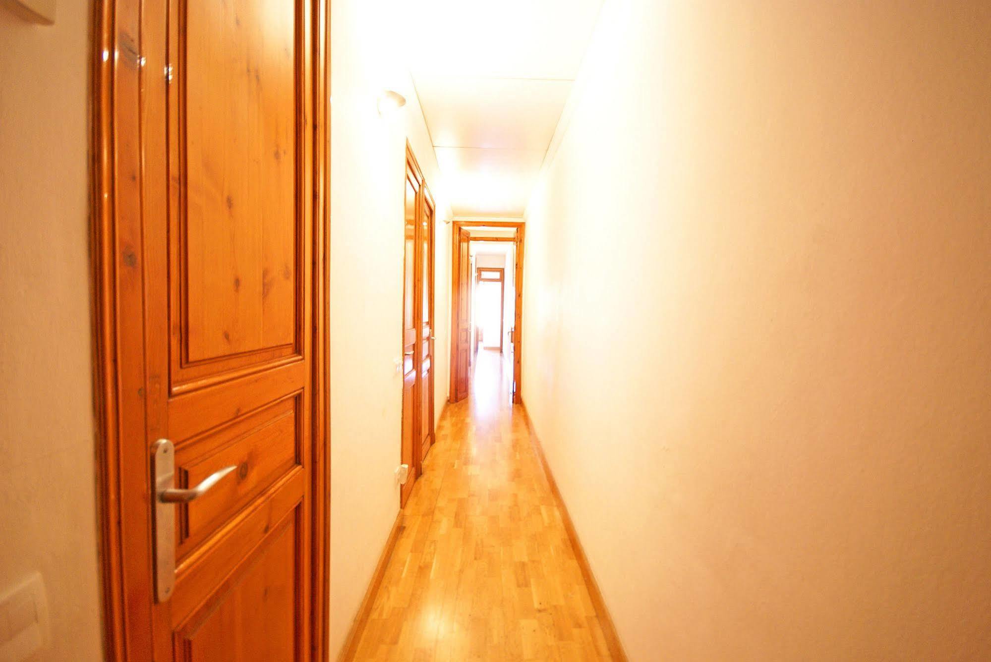 Appartement Flateli Aribau à Barcelone Extérieur photo