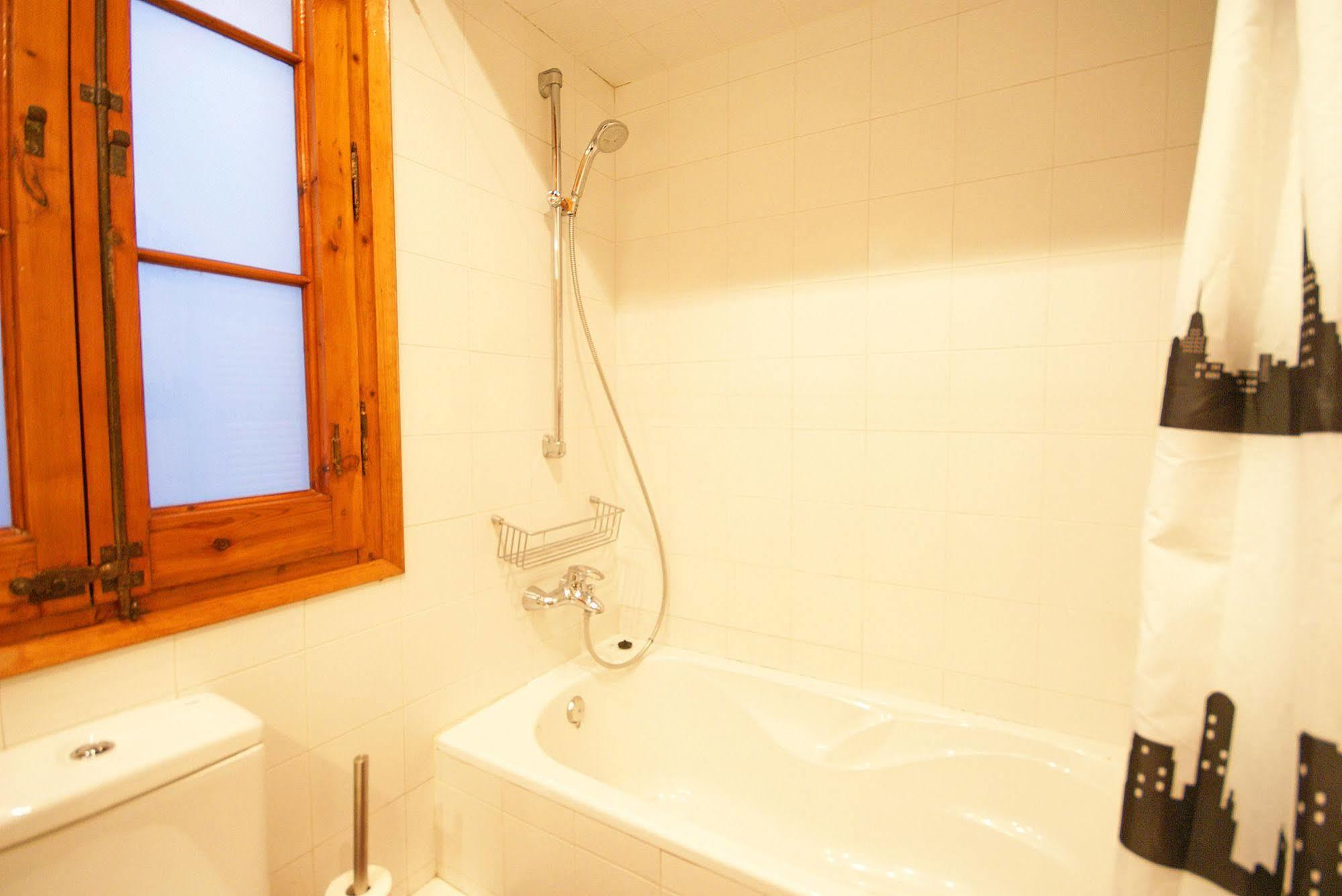 Appartement Flateli Aribau à Barcelone Extérieur photo