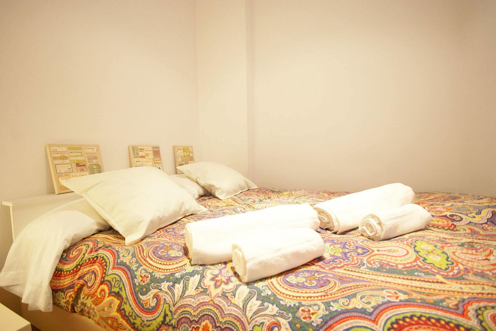Appartement Flateli Aribau à Barcelone Extérieur photo