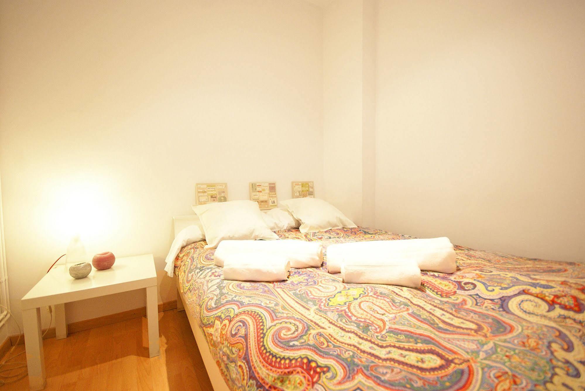 Appartement Flateli Aribau à Barcelone Extérieur photo