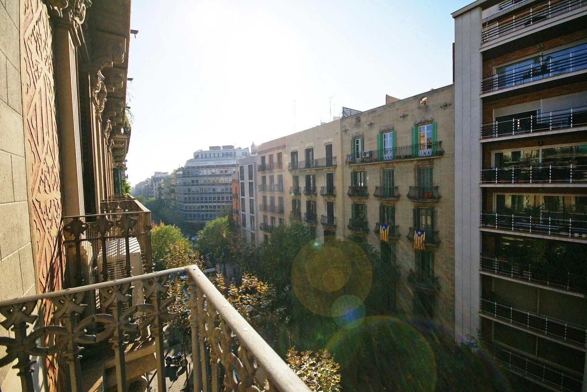 Appartement Flateli Aribau à Barcelone Extérieur photo